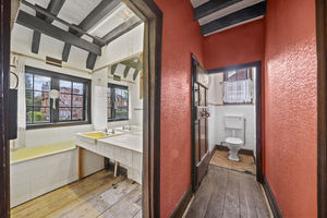 Photo 8- click for photo gallery